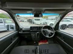 ダイハツ ハイゼットカーゴ