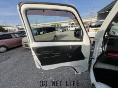 日産 NT100クリッパー