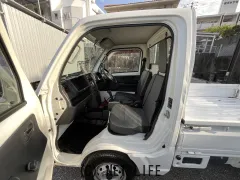 日産 NT100クリッパー