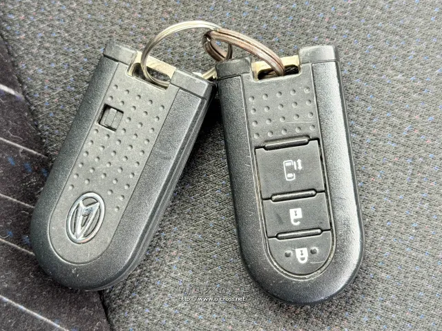 ダイハツ タント