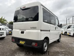 ダイハツ ハイゼットカーゴ