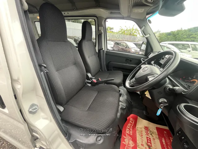 ダイハツ ハイゼットカーゴ