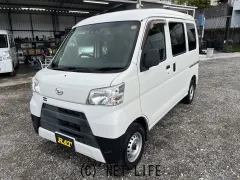 ダイハツ ハイゼットカーゴ
