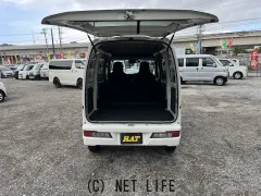 ダイハツ ハイゼットカーゴ