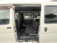 ダイハツ ハイゼットカーゴ