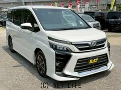 トヨタ ヴォクシー