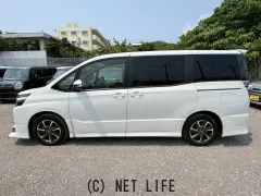 トヨタ ヴォクシー