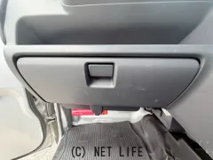 日産 NT100クリッパー