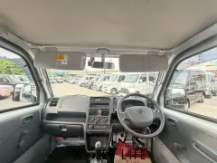 日産 NT100クリッパー