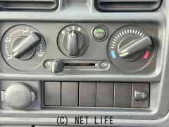 日産 NT100クリッパー