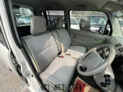 トヨタ ピクシススペース