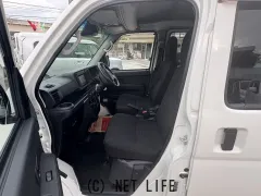 ダイハツ ハイゼットカーゴ