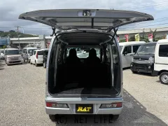 ダイハツ ハイゼットカーゴ