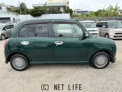 ダイハツ ミラジーノ