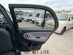 ダイハツ ミラジーノ