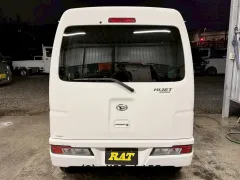 ダイハツ ハイゼットカーゴ