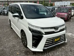 トヨタ ヴォクシー