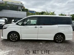 トヨタ ヴォクシー