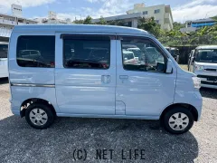 ダイハツ ハイゼットカーゴ