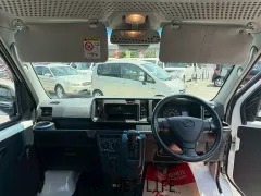 ダイハツ ハイゼットカーゴ