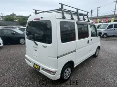 ダイハツ ハイゼットカーゴ