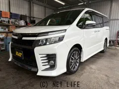 トヨタ ヴォクシー