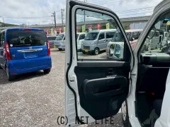 ダイハツ ハイゼットカーゴ