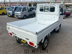 日産 NT100クリッパー