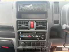 日産 NT100クリッパー