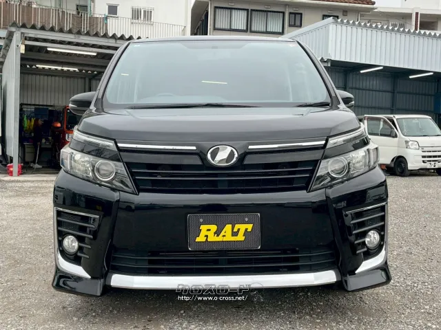 トヨタ ヴォクシー