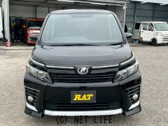 トヨタ ヴォクシー