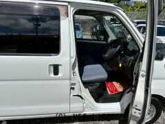 トヨタ ピクシスバン