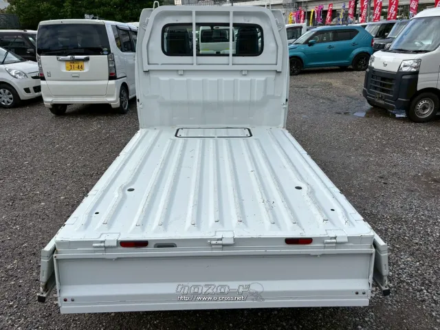 日産 NT100クリッパー