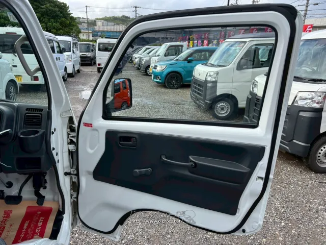 日産 NT100クリッパー