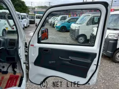 日産 NT100クリッパー