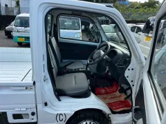 日産 NT100クリッパー