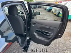 三菱 ミラージュ