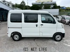 ダイハツ ハイゼットカーゴ