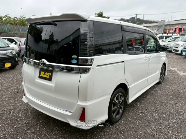 トヨタ ヴォクシー