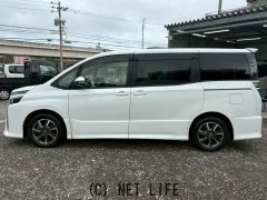 トヨタ ヴォクシー