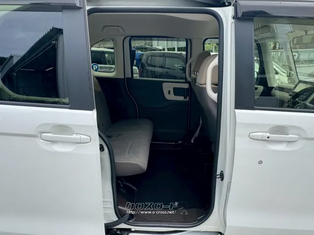 ホンダ N-BOX