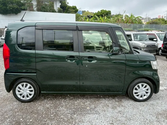 ホンダ N-BOX