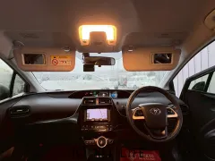 トヨタ プリウス