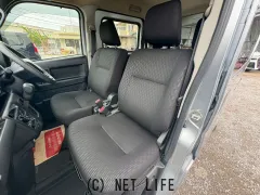 トヨタ ピクシスバン
