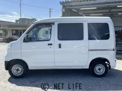 ダイハツ ハイゼットカーゴ