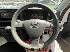 ダイハツ ハイゼットカーゴ