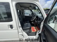 ダイハツ ハイゼットカーゴ