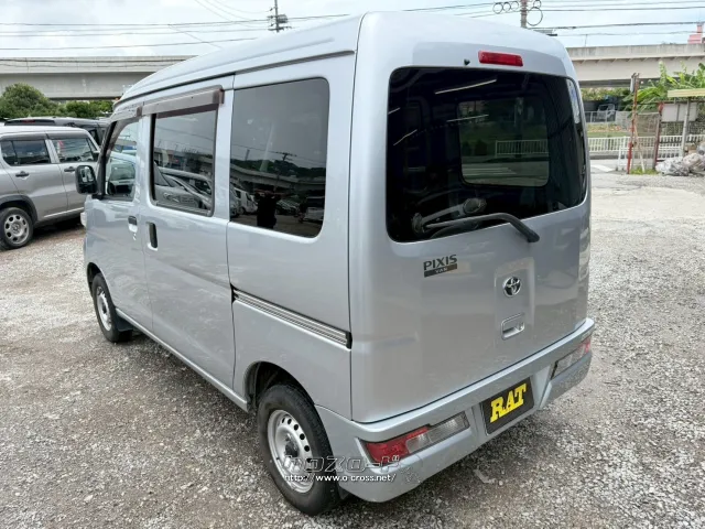 トヨタ ピクシスバン