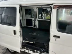 ダイハツ ハイゼットカーゴ