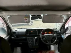 ダイハツ ハイゼットカーゴ